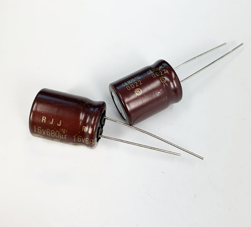 1PC ELNA 680u 16v RJJ 16V 680UF AUDIO Grade Electrolytic Capacitors 105 ...